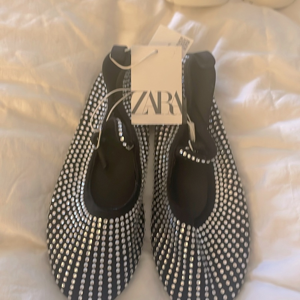 Zara girls ballet flats size 2